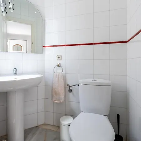 Casa Karma Tatil Evi Mijas